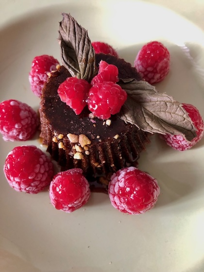 healthy chocolate mousse dessert gluten free.