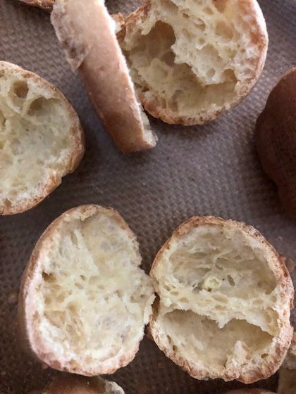choux interior.