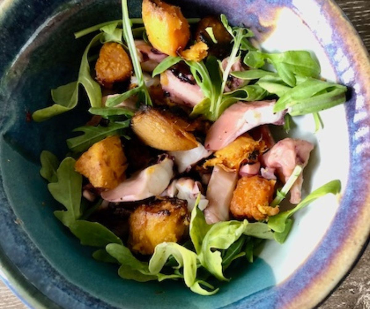 sweet potato salad with squid and turmeric.