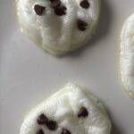 meringue cookie.