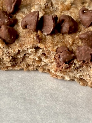 chocolate chip cookie with a crunch.