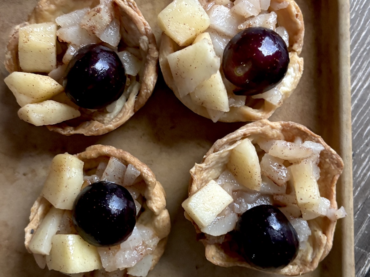 apple pastry shell dessert.